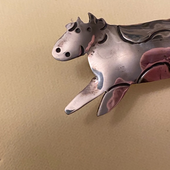 Cow brooch marked 925 Mexico. In vintage condition. - Picture 2 of 4
